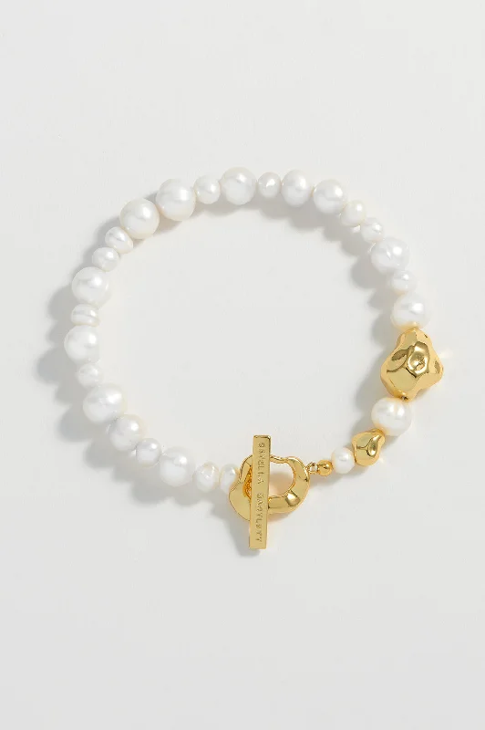 chic cuff bracelet for women’s fashion -Pearl T-Bar Bracelet