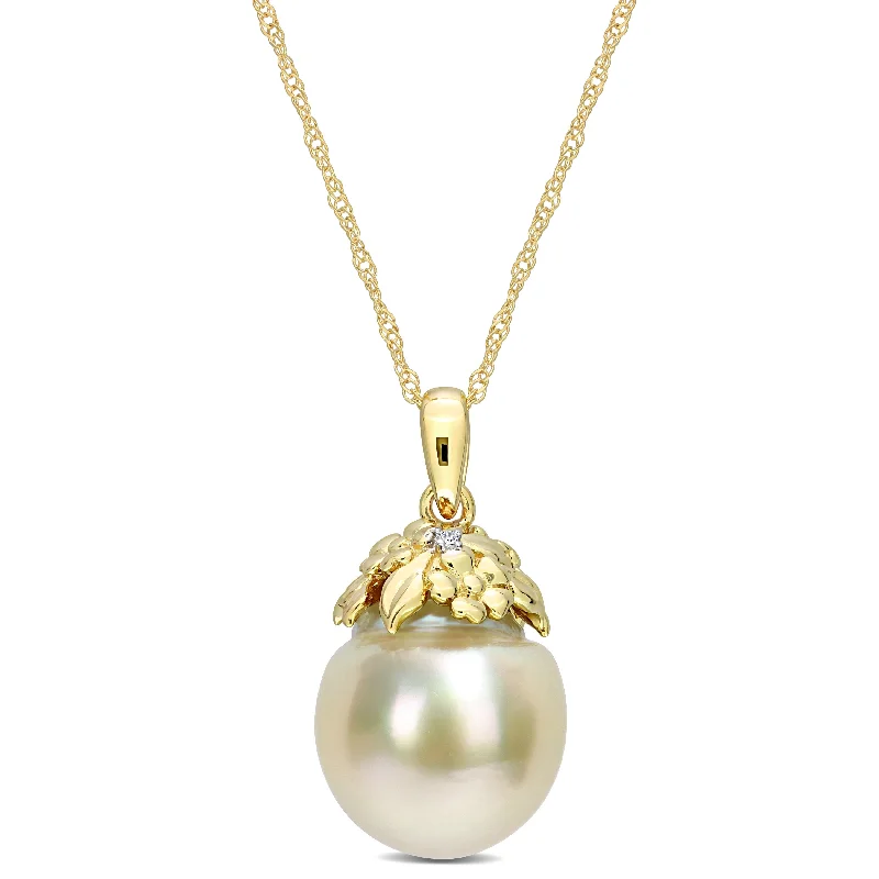 stylish gold necklace -Miadora White South Sea Cultured Pearl and Diamond Accent Pendant in 14k Yellow Gold (9-10mm)