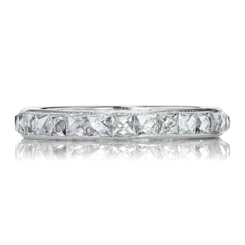 diamond wedding bands for women -Malta