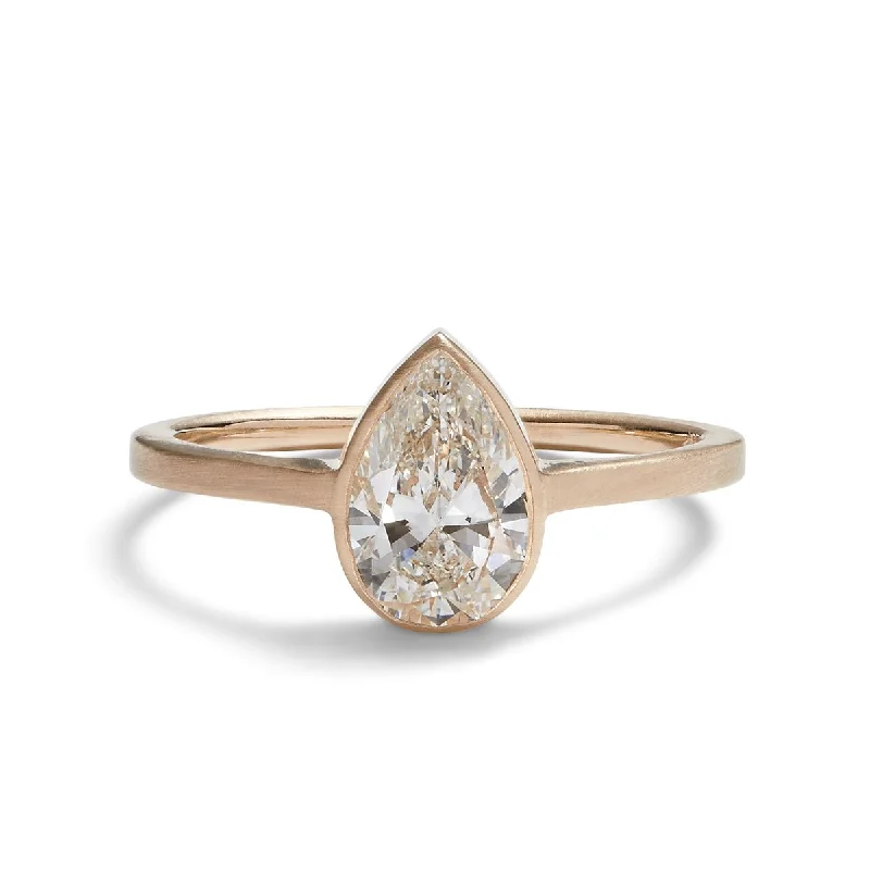 engagement rings for women with vintage style -Votum ring