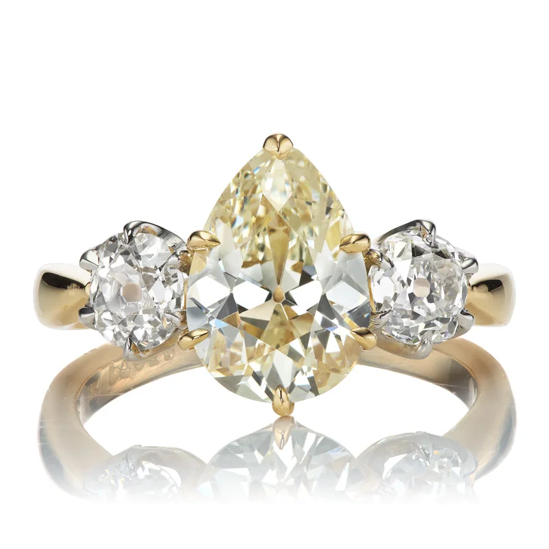 romantic promise rings for engaged couples -Marielle 2.44