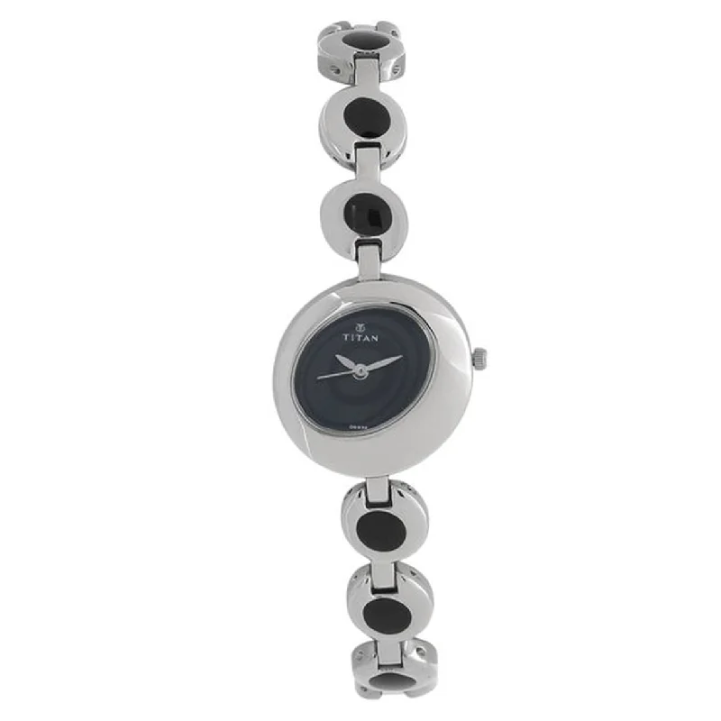 best mens luxury watches with simple design -Titan Black Dial & Stainless Steel Strap