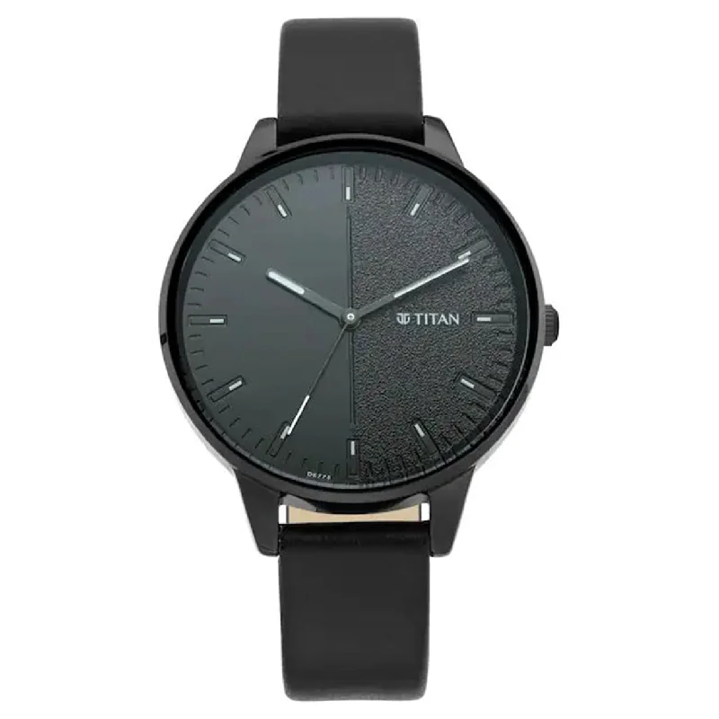 stylish watches for teens -Workwear Analog Black Dial Leather